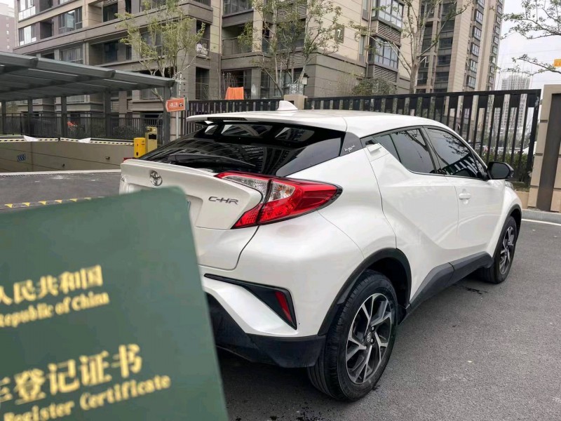 淮南19年丰田CHR4