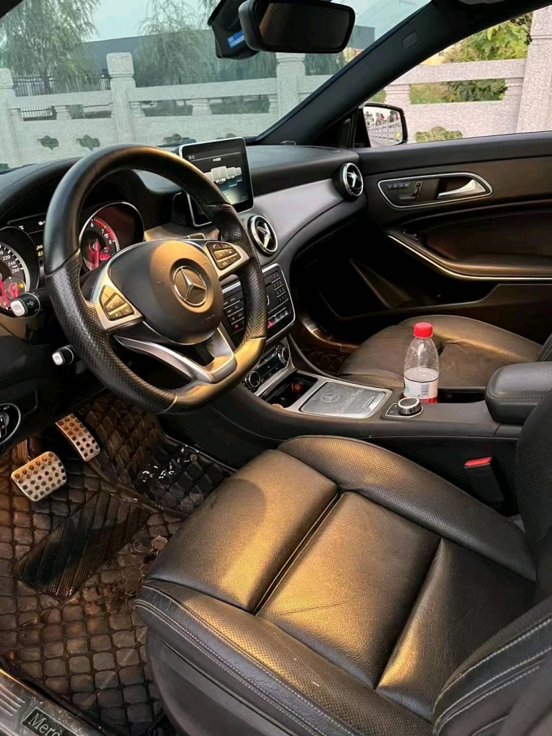 盐城16年奔驰CLA2