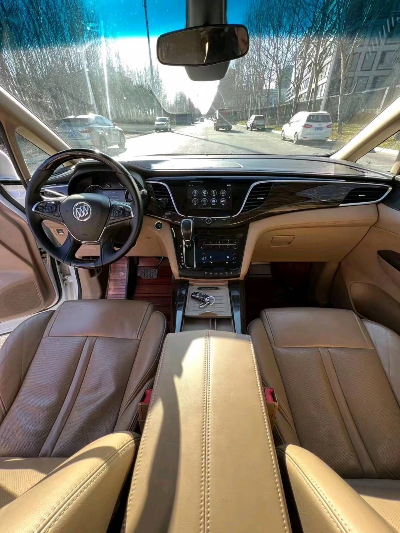 沈阳17年别克GL84