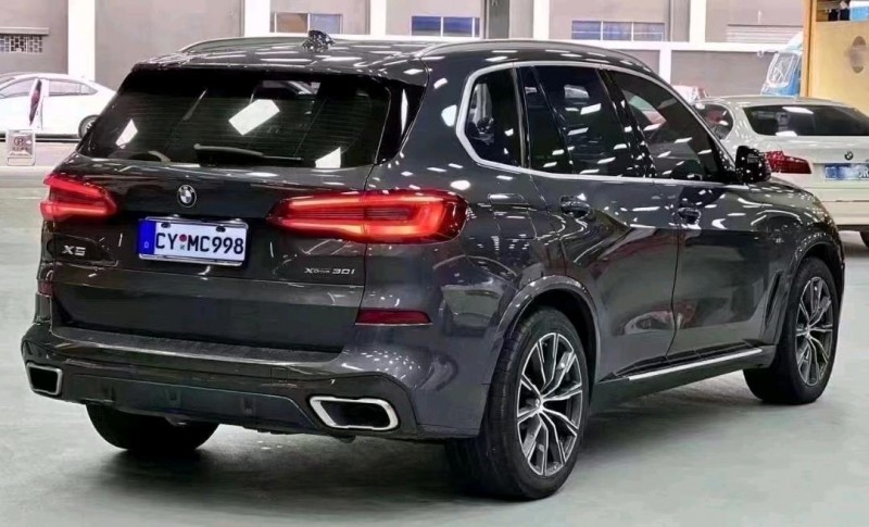 珠海20年宝马X53