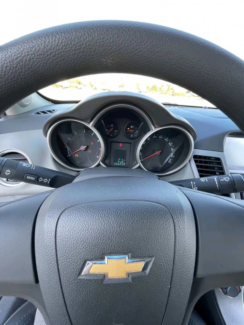 北京14年雪佛兰科鲁兹8