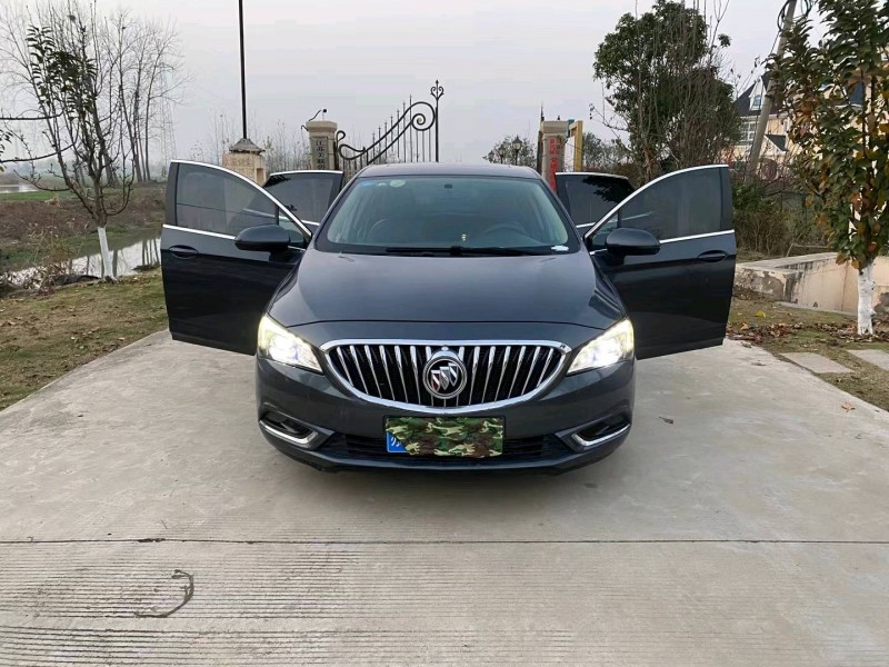 徐州15年别克威朗8