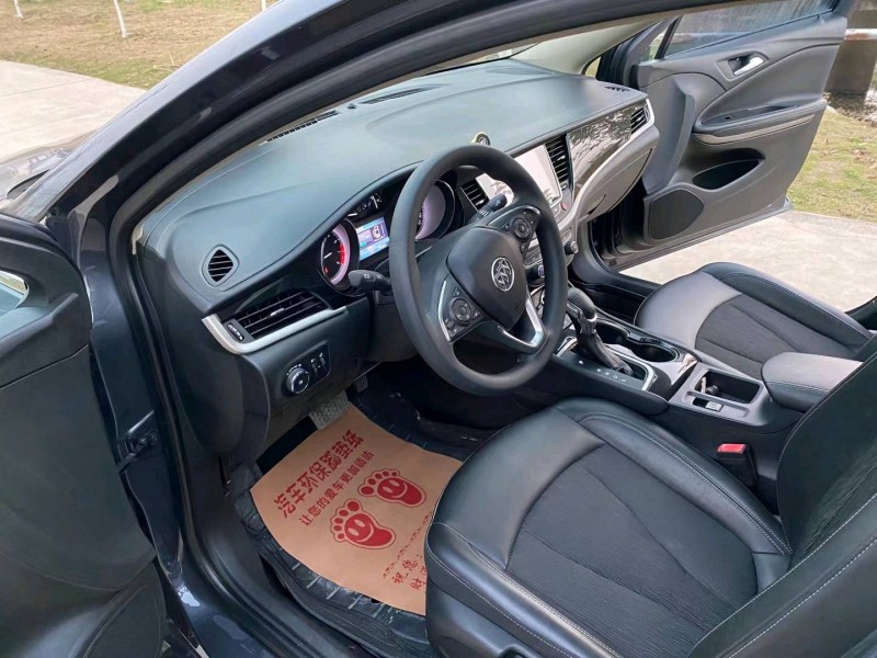 徐州15年别克威朗6