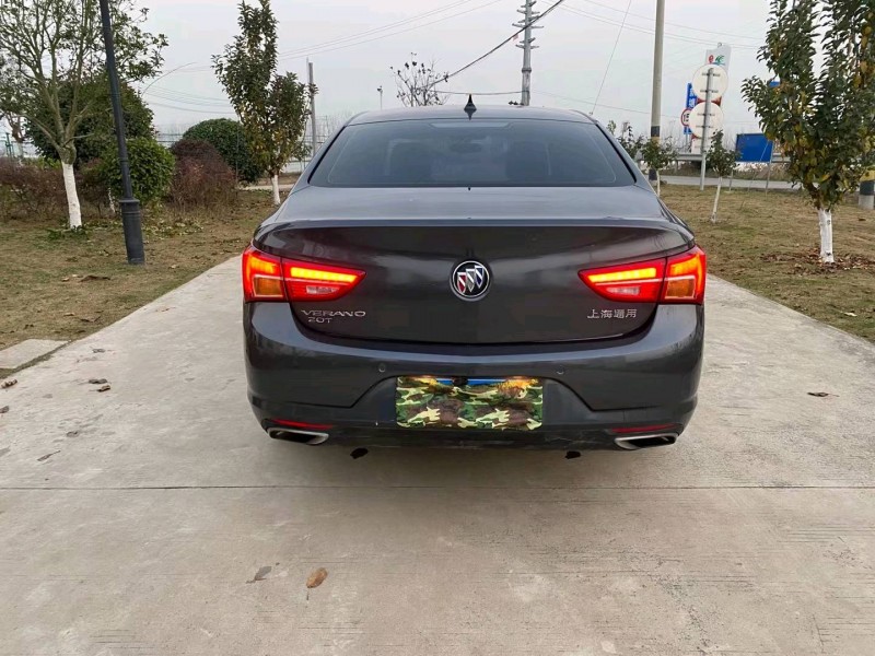 徐州15年别克威朗1