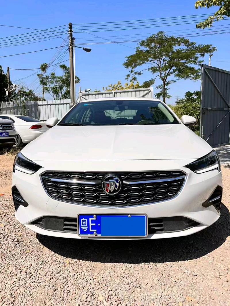 珠海21年别克君威1