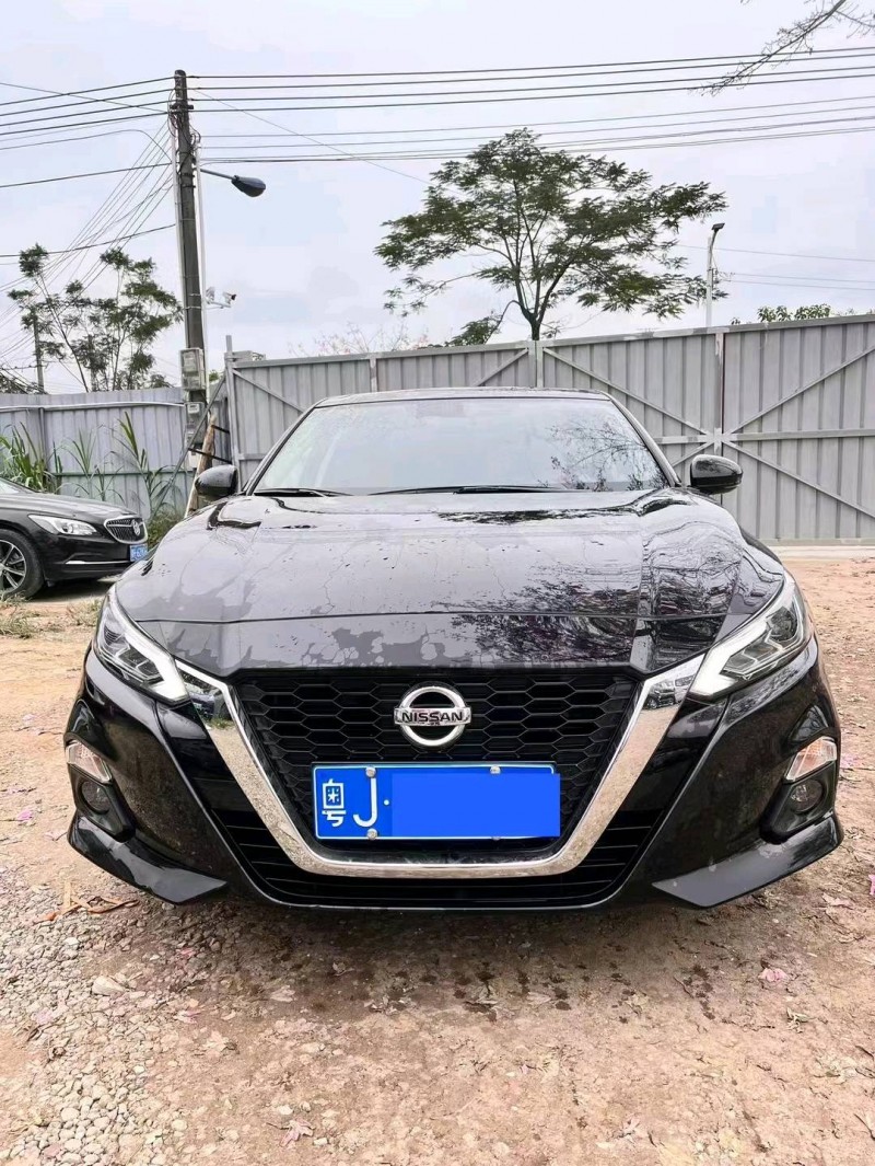 佛山21年日产天籁1