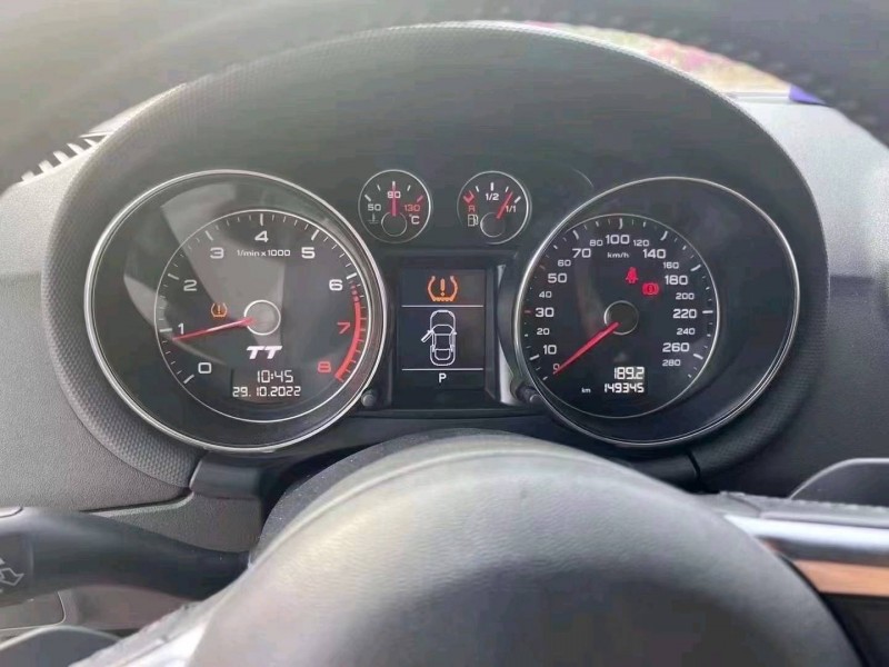 珠海12年奥迪TT4