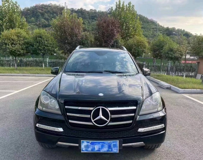 宜昌13年奔驰GL9