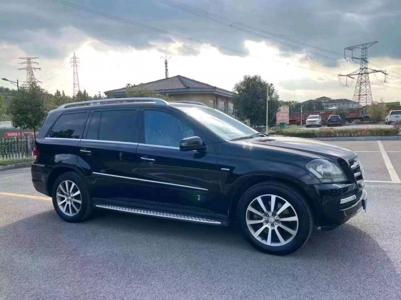 宜昌13年奔驰GL3