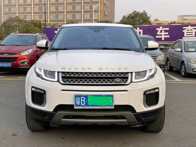 广州17年路虎极光1