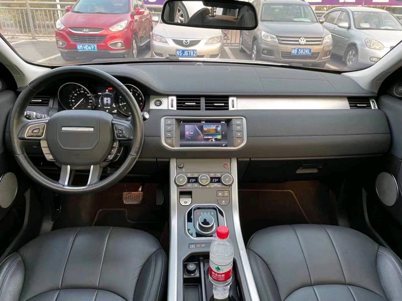 广州17年路虎极光4