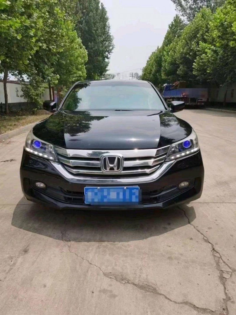 临沂14年本田雅阁7