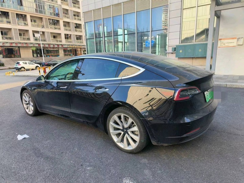 深圳20年特斯拉MODEL 37