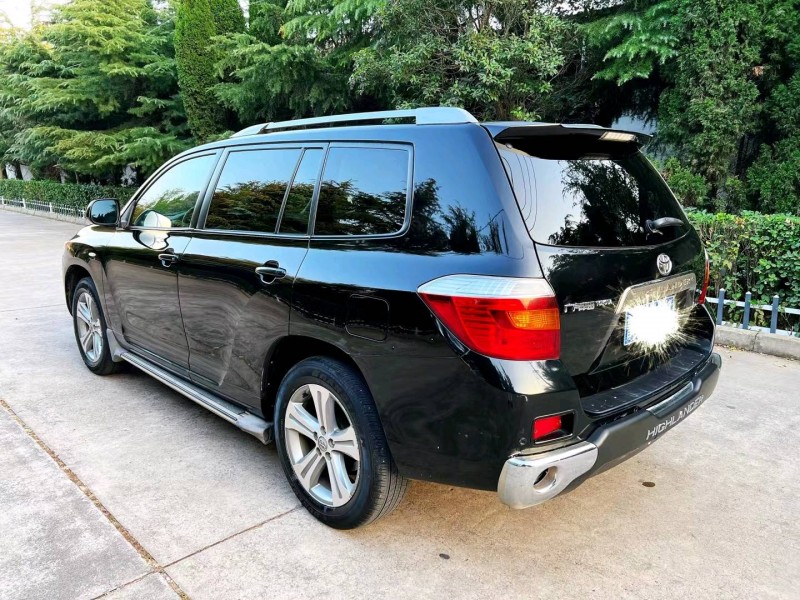 潍坊11年丰田汉兰达3