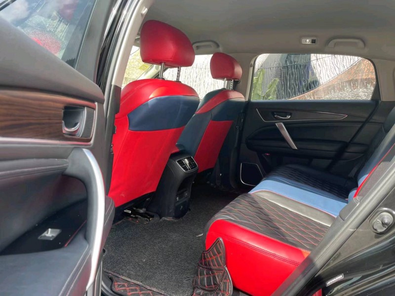 广州19年本田冠道7