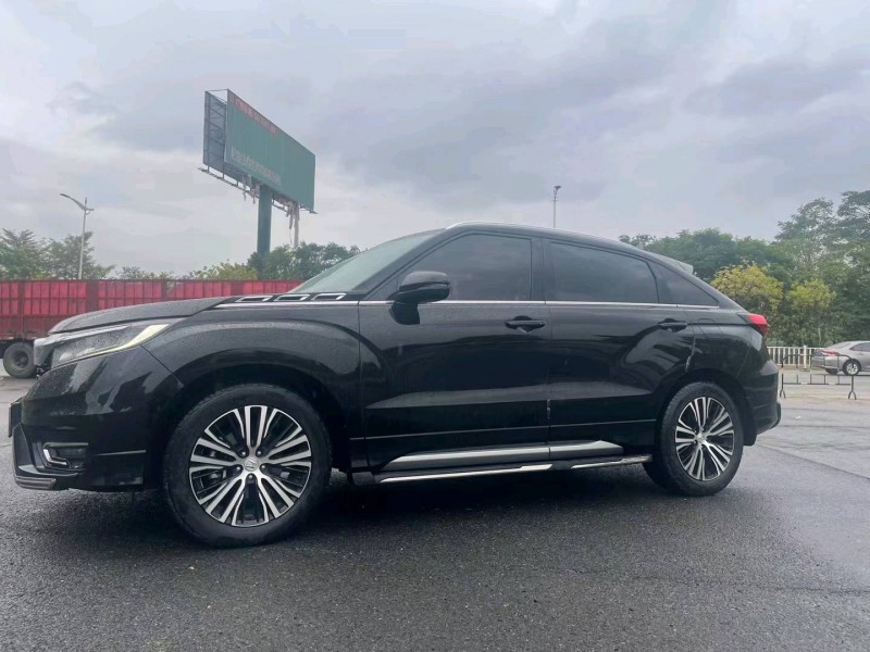 广州19年本田冠道8