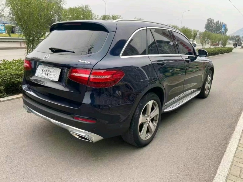 青岛16年奔驰GLC7