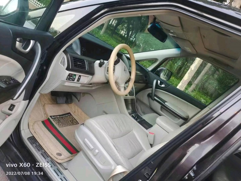 济南15年本田艾力绅6