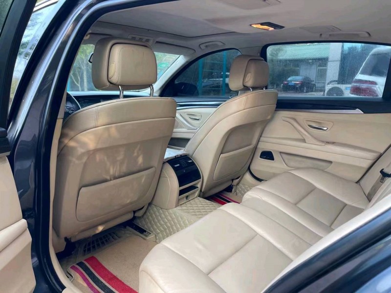 济南11年宝马5系4