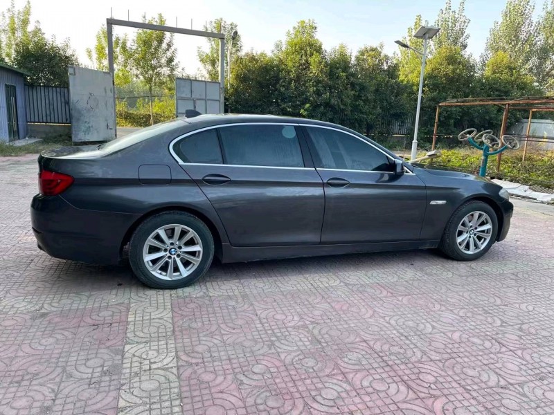 济南11年宝马5系7