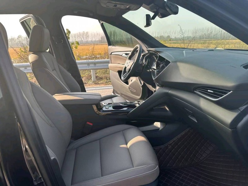 徐州21年别克昂科威6