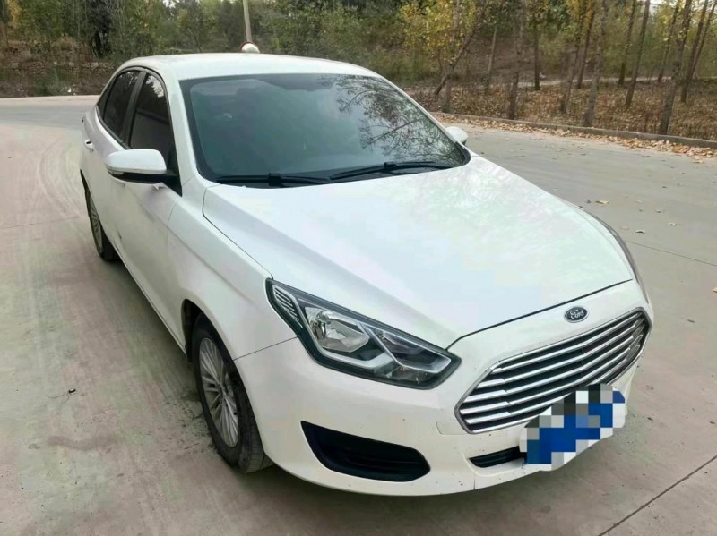 淄博18年福特福睿斯3