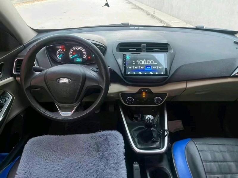 淄博18年福特福睿斯5