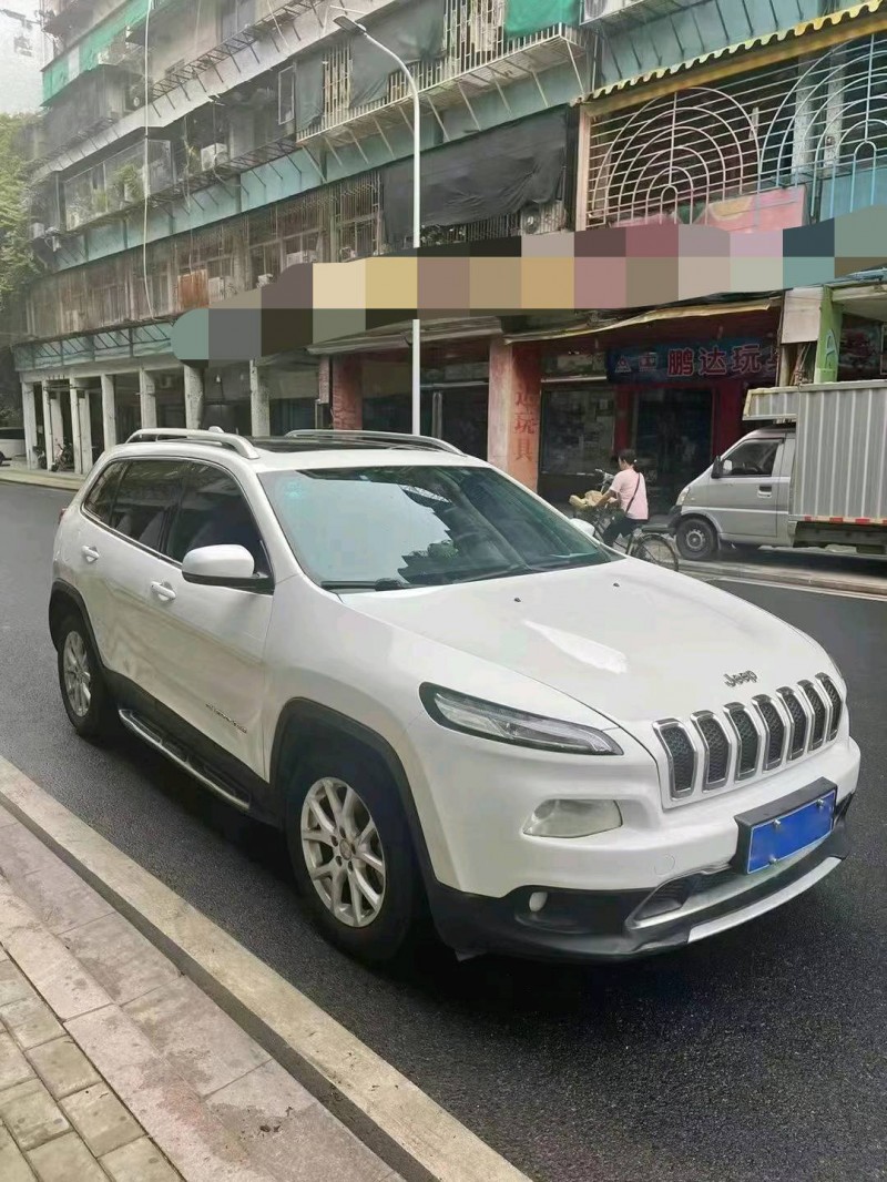 广州18年Jeep自由光3