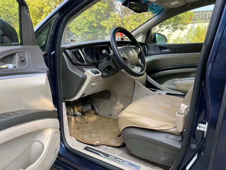 盐城13年别克GL84