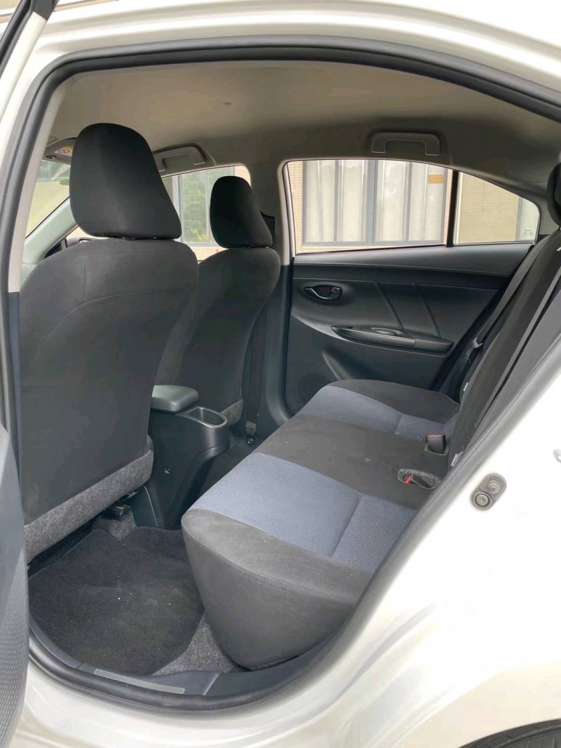 江門21年豐田YARiS L 致炫5