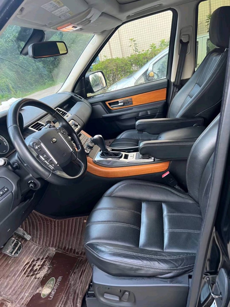 广州13年路虎揽胜行政8