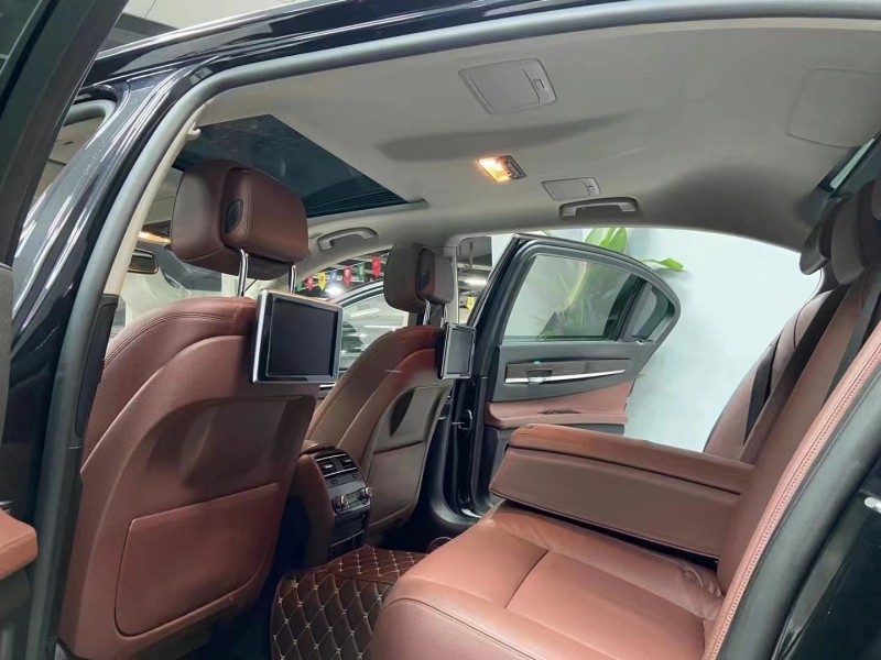 成都15年宝马7系1