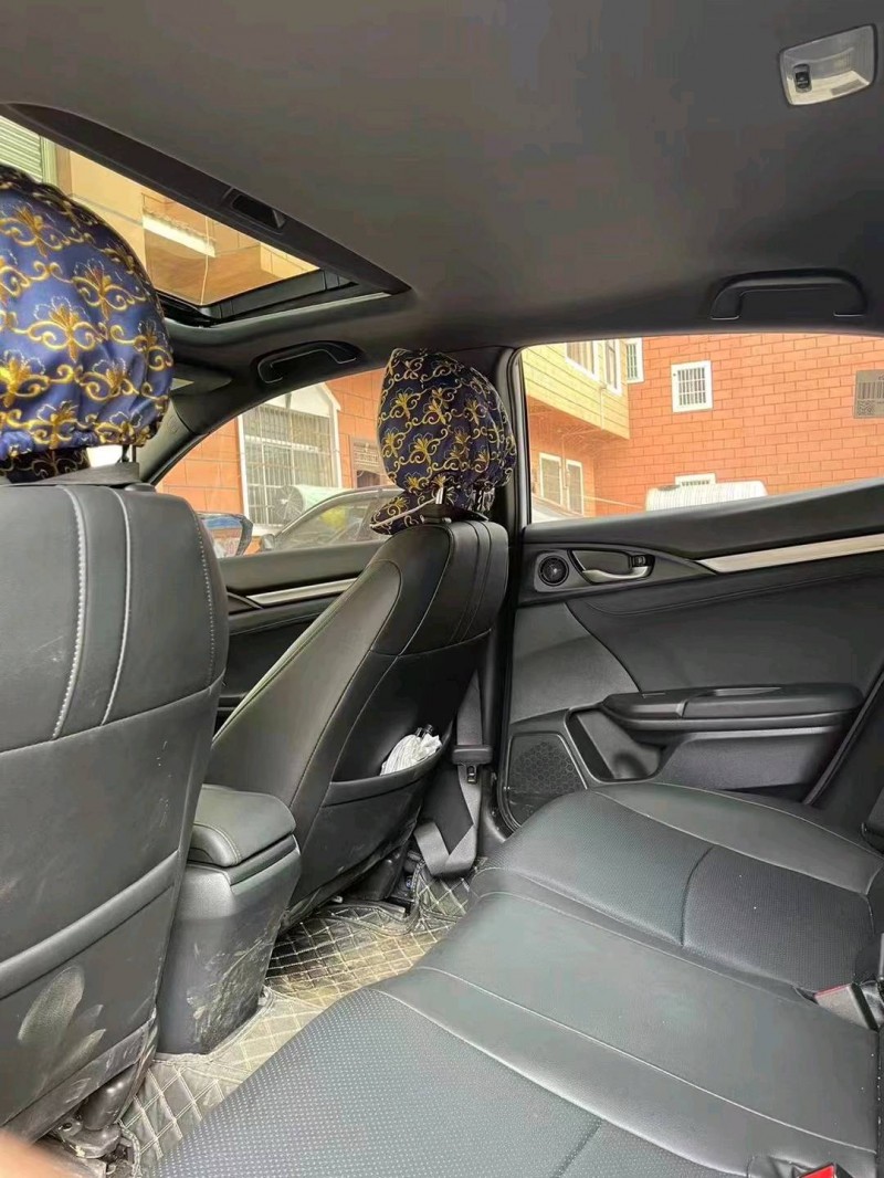 济南22年本田思域4