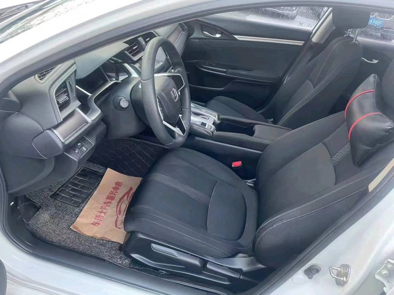 宜昌17年本田思域4