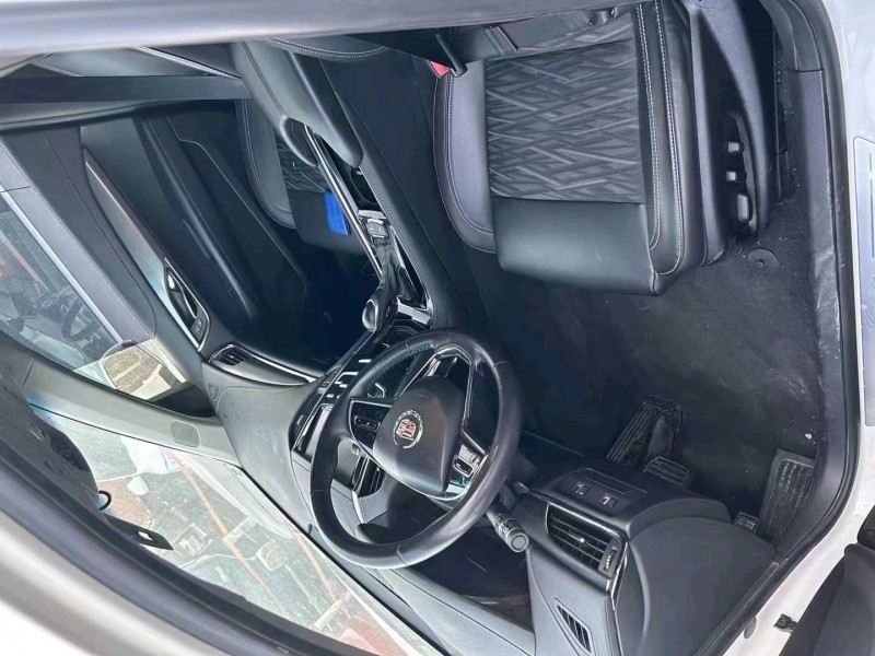 济南15年凯迪拉克ATS3