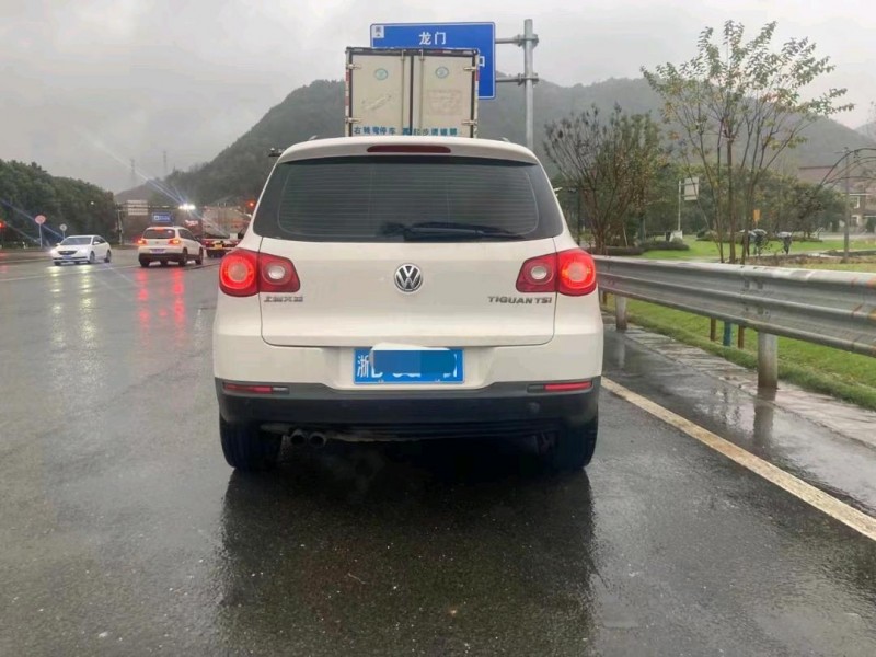 嘉兴10年大众途观7