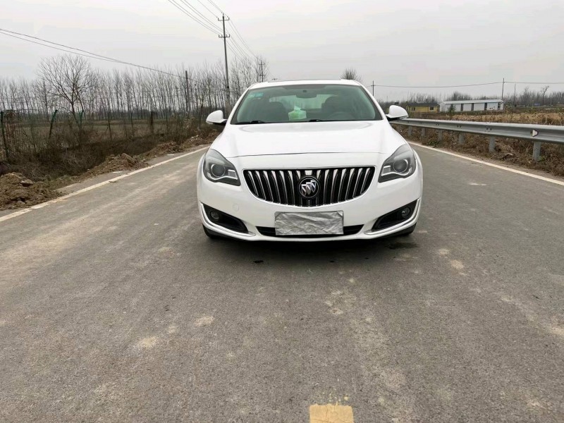 徐州16年别克君威9