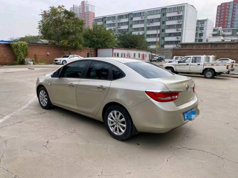 邯郸13年别克英朗GT8