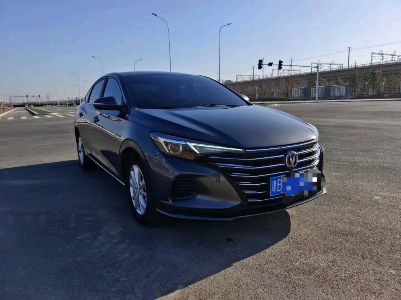天津21年長安汽車逸動8