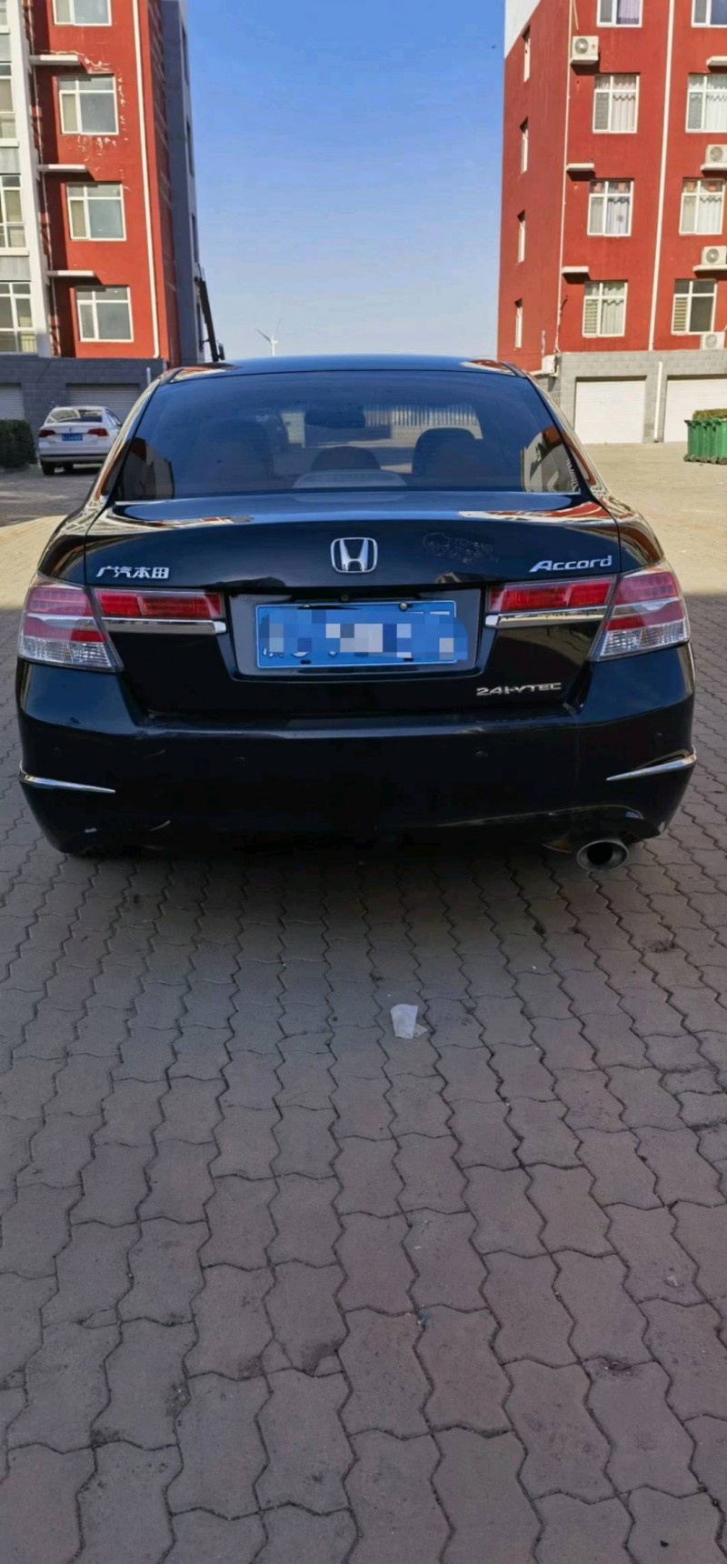 邯郸13年本田雅阁2