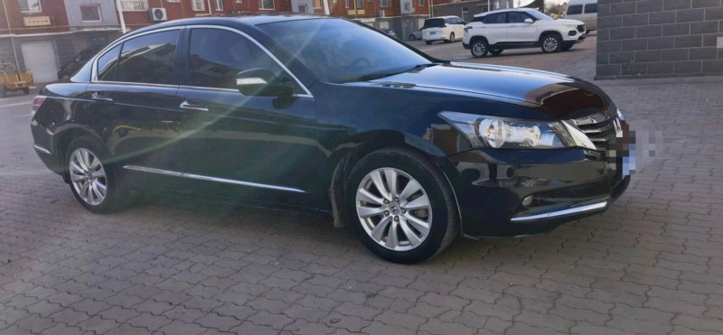 邯郸13年本田雅阁9