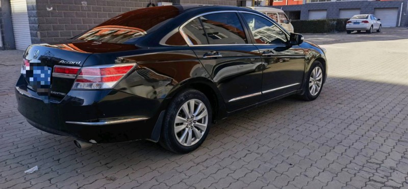 邯郸13年本田雅阁8