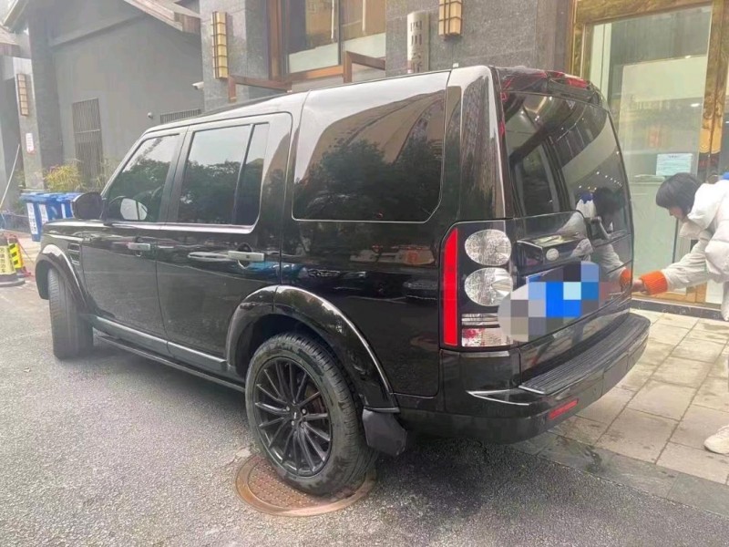 济南15年路虎发现4