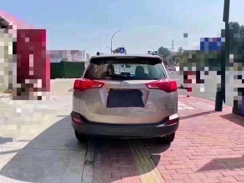 珠海16年丰田RAV4荣放2