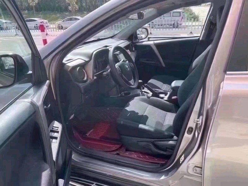 珠海16年丰田RAV4荣放6