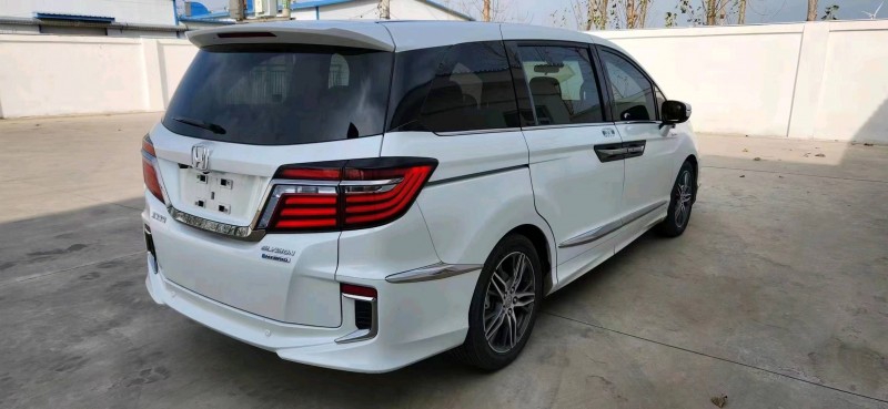 邢台20年本田艾力绅3