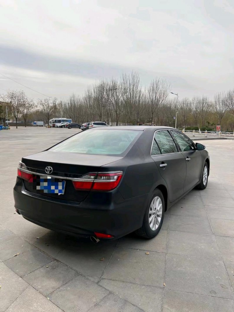 北京15年丰田凯美瑞6