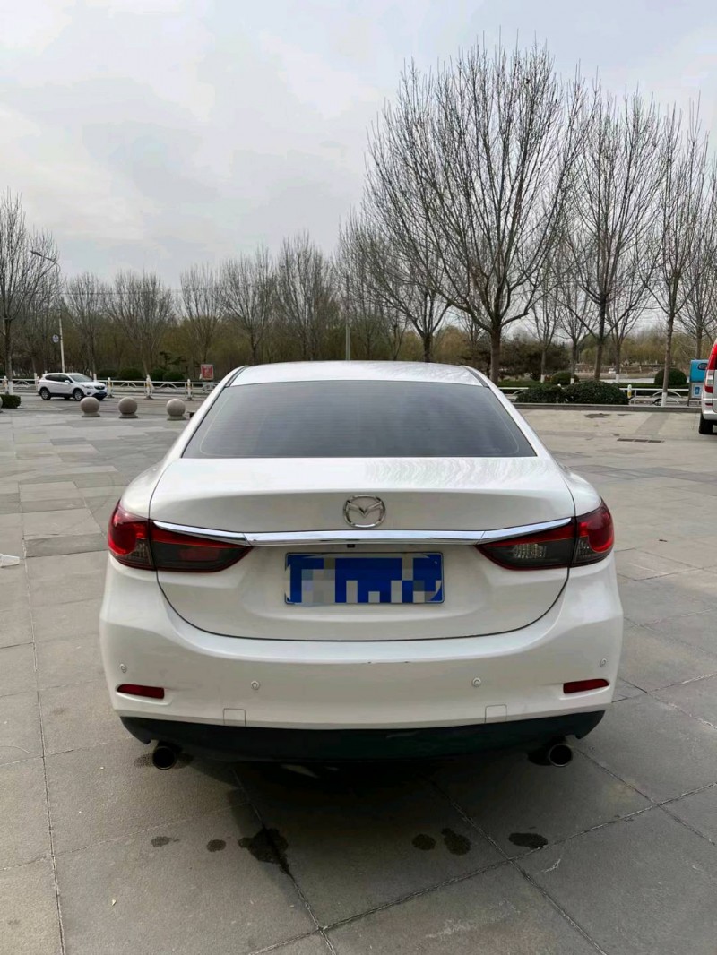 北京15年马自达阿特兹8