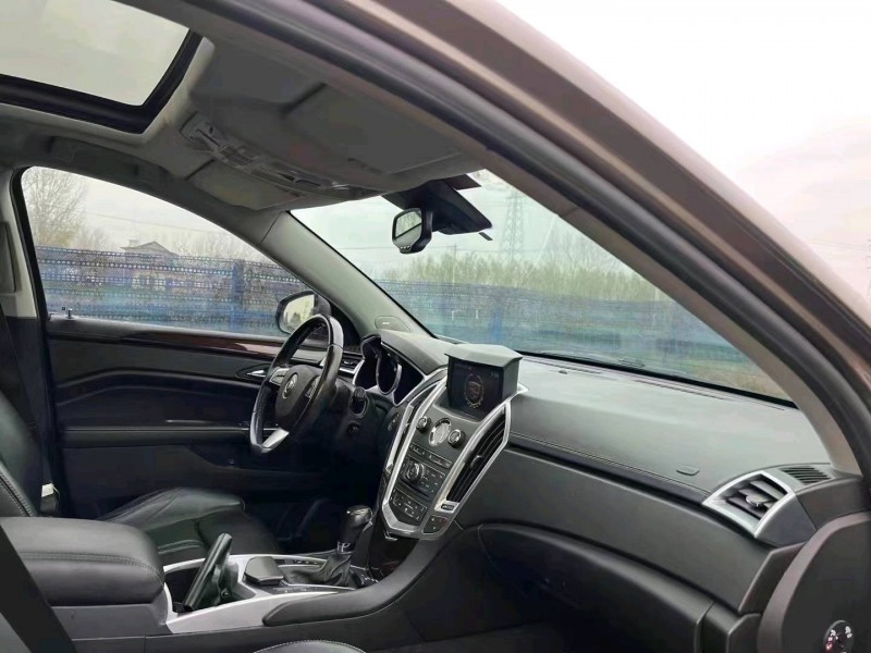 北京12年凯迪拉克SRX5