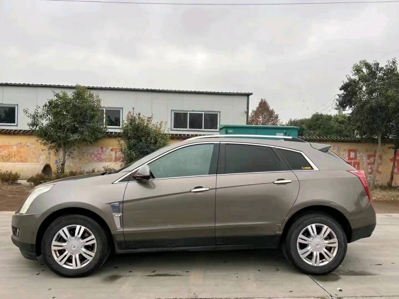 北京12年凯迪拉克SRX7